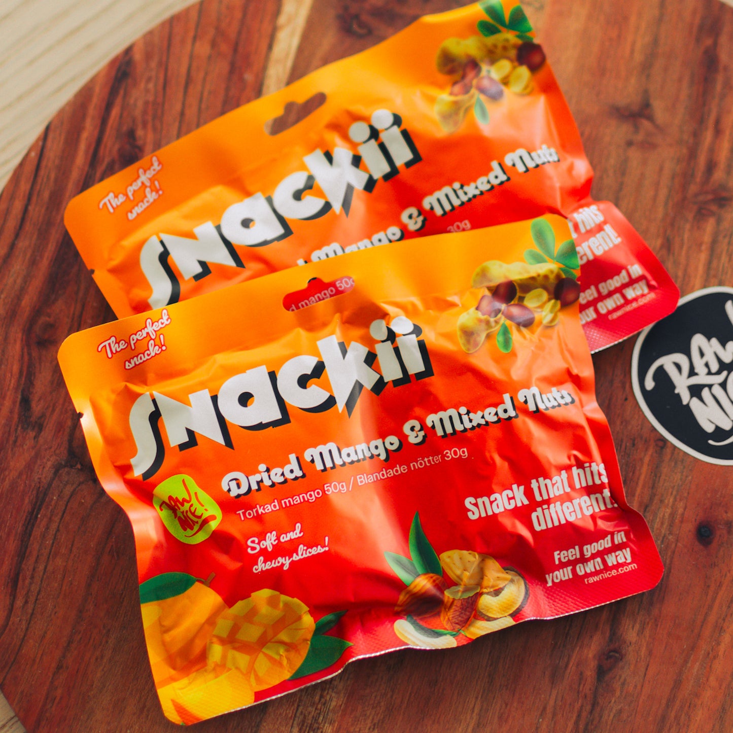 Snackii - Torkad mango & blandade nötter / 20 x 80g
